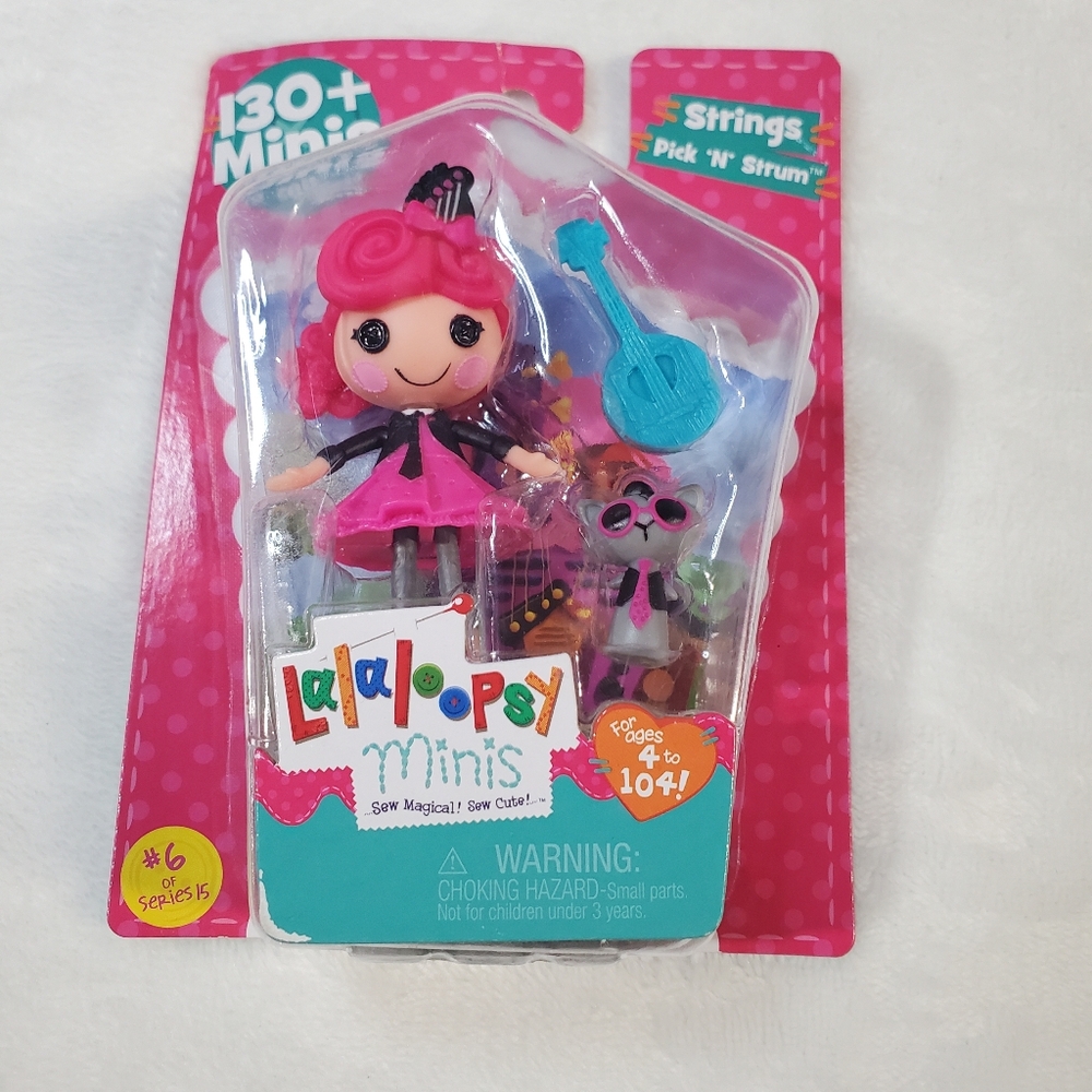 Lalaloopsy Minis Strings Pick 'N' Strum Doll - Pink and Blue AND Nurse - Picture 2 of 6